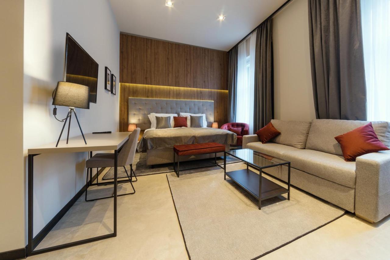Dezman Luxury Center Apartment ซาเกร็บ ภายนอก รูปภาพ