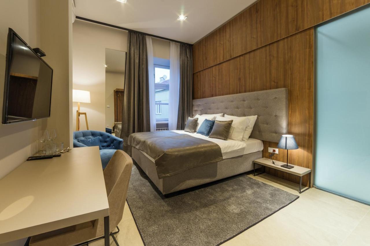 Dezman Luxury Center Apartment ซาเกร็บ ภายนอก รูปภาพ