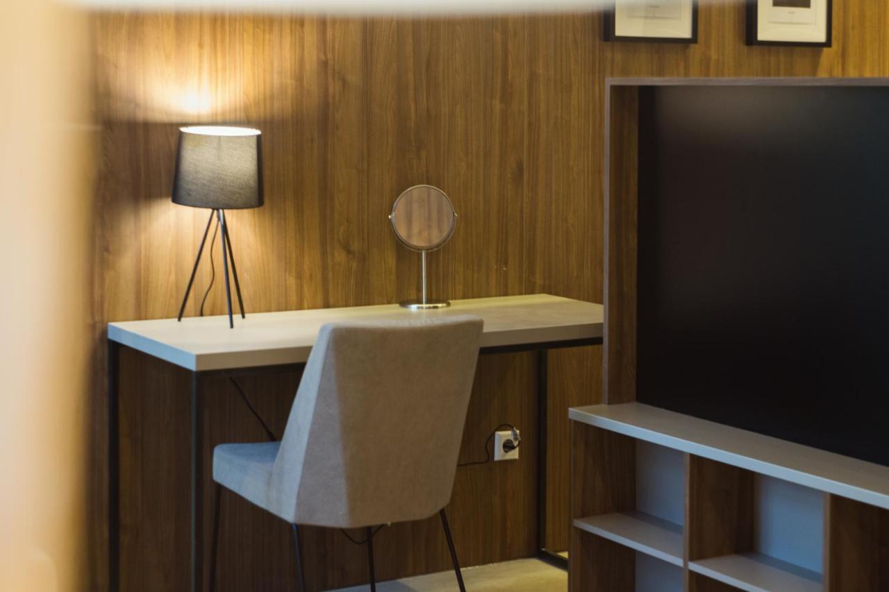 Dezman Luxury Center Apartment ซาเกร็บ ภายนอก รูปภาพ