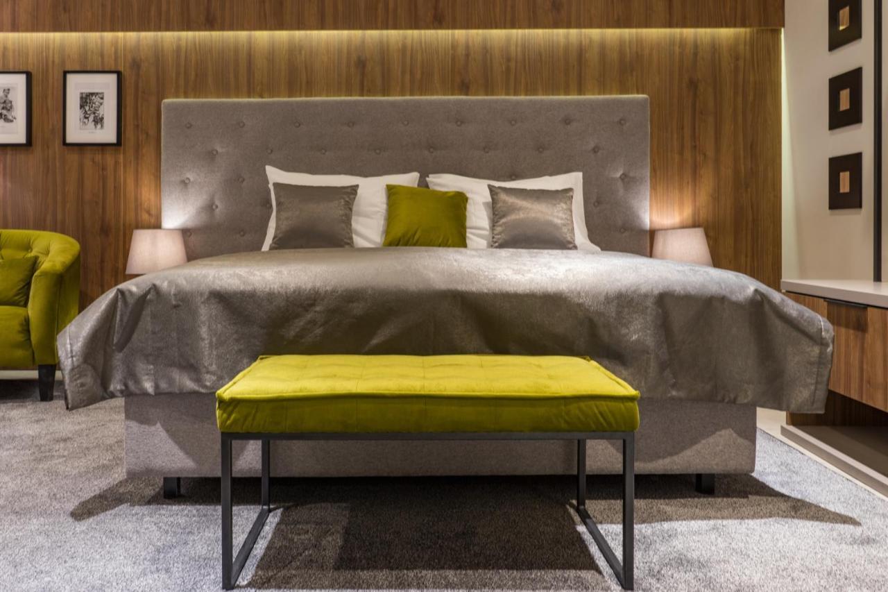 Dezman Luxury Center Apartment ซาเกร็บ ภายนอก รูปภาพ