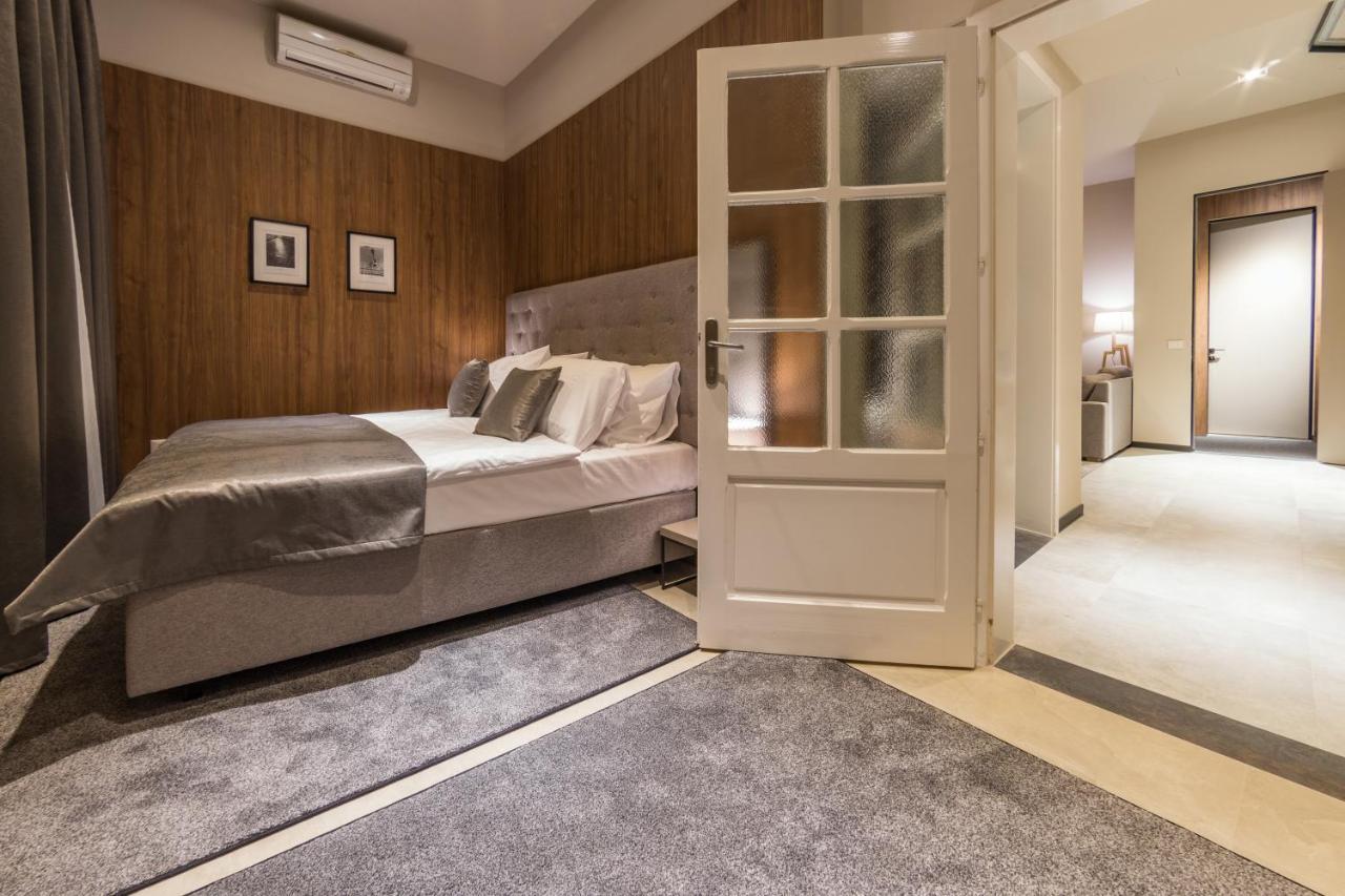 Dezman Luxury Center Apartment ซาเกร็บ ภายนอก รูปภาพ